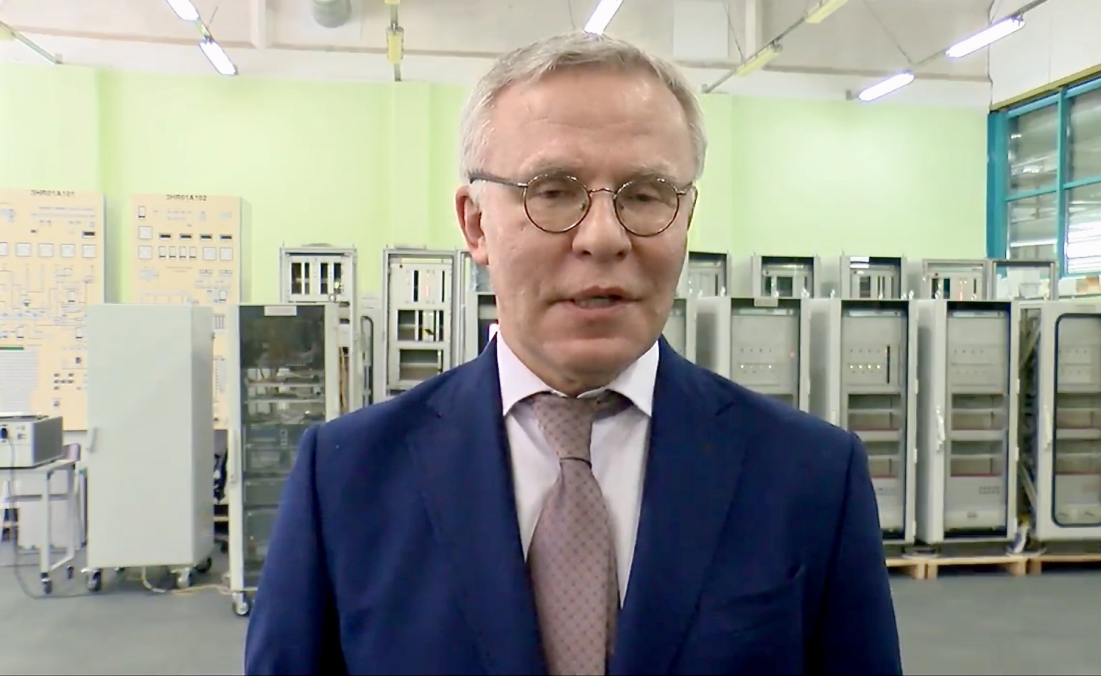 Вячеслав Фетисов побывал на высокотехнологичном заводе «ФИЗПРИБОР» в Подольске